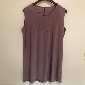 NWT Women’s studded tunic dust pink colored. Size XL.